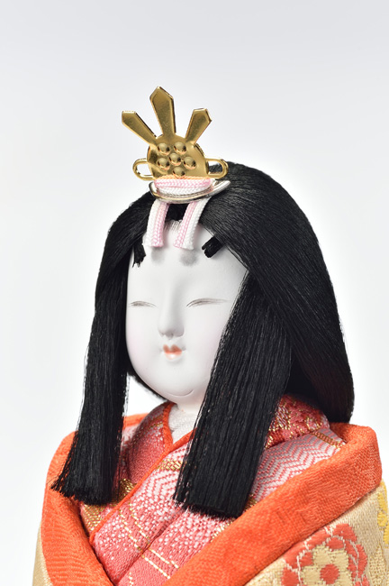 Komei standing hina dolls