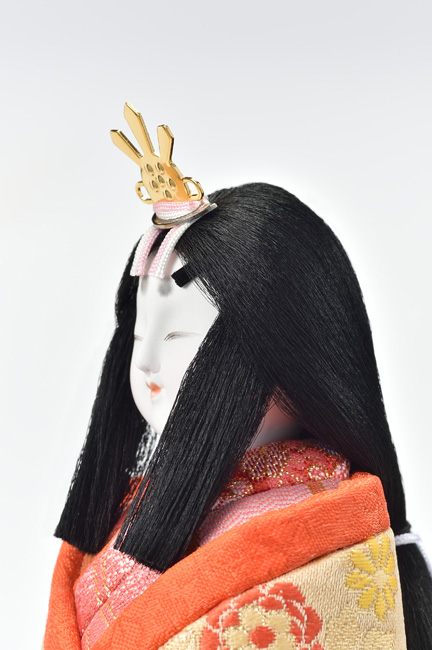 Komei standing hina dolls