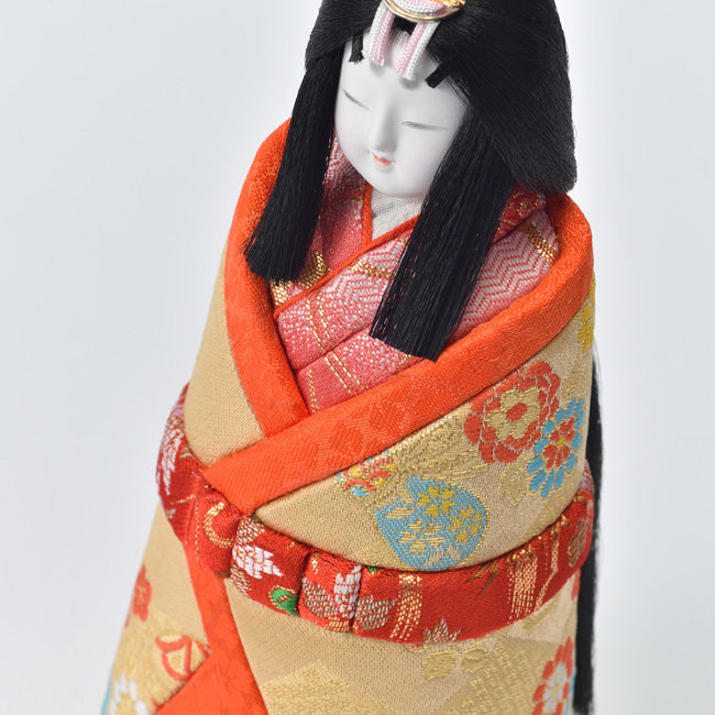 Komei standing hina dolls